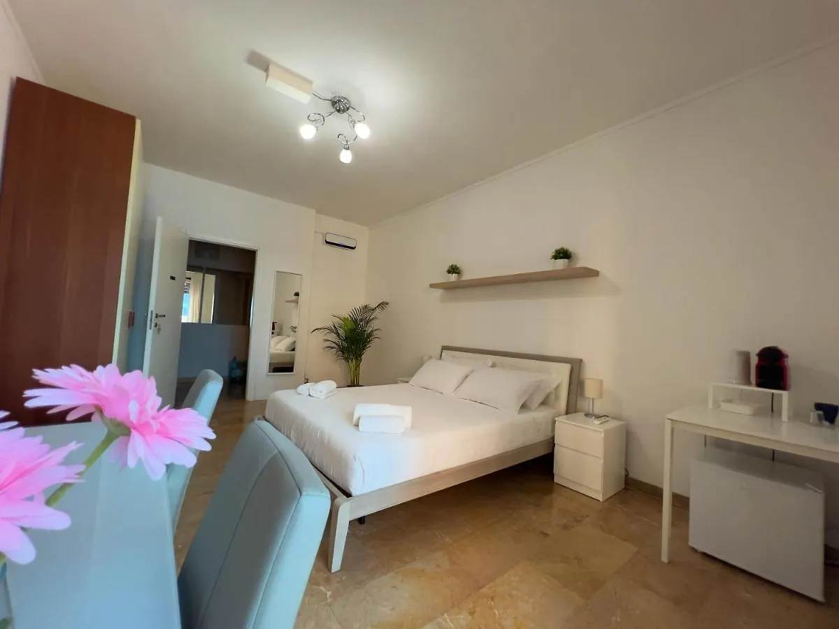 Appartme Guest House Seveso 40 Milan Bed & Breakfast