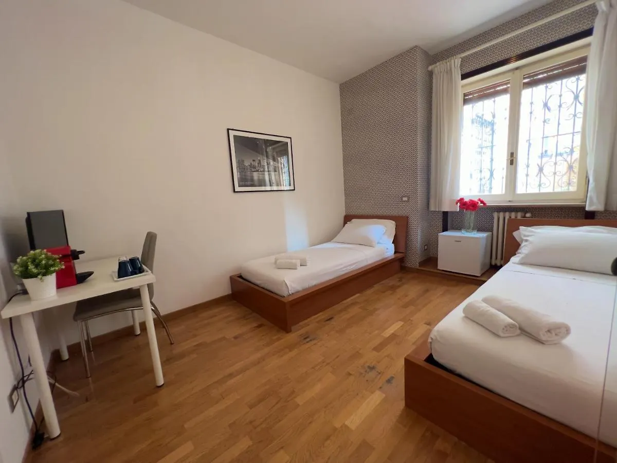 Bed & Breakfast Appartme Guest House Seveso 40 Milan