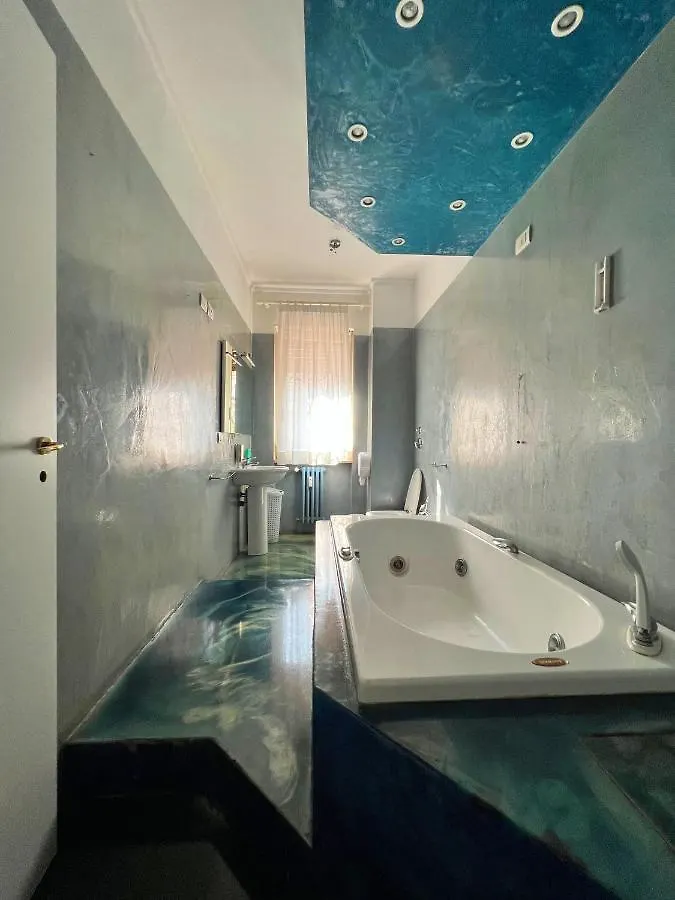 Appartme Guest House Seveso 40 Milan Italy