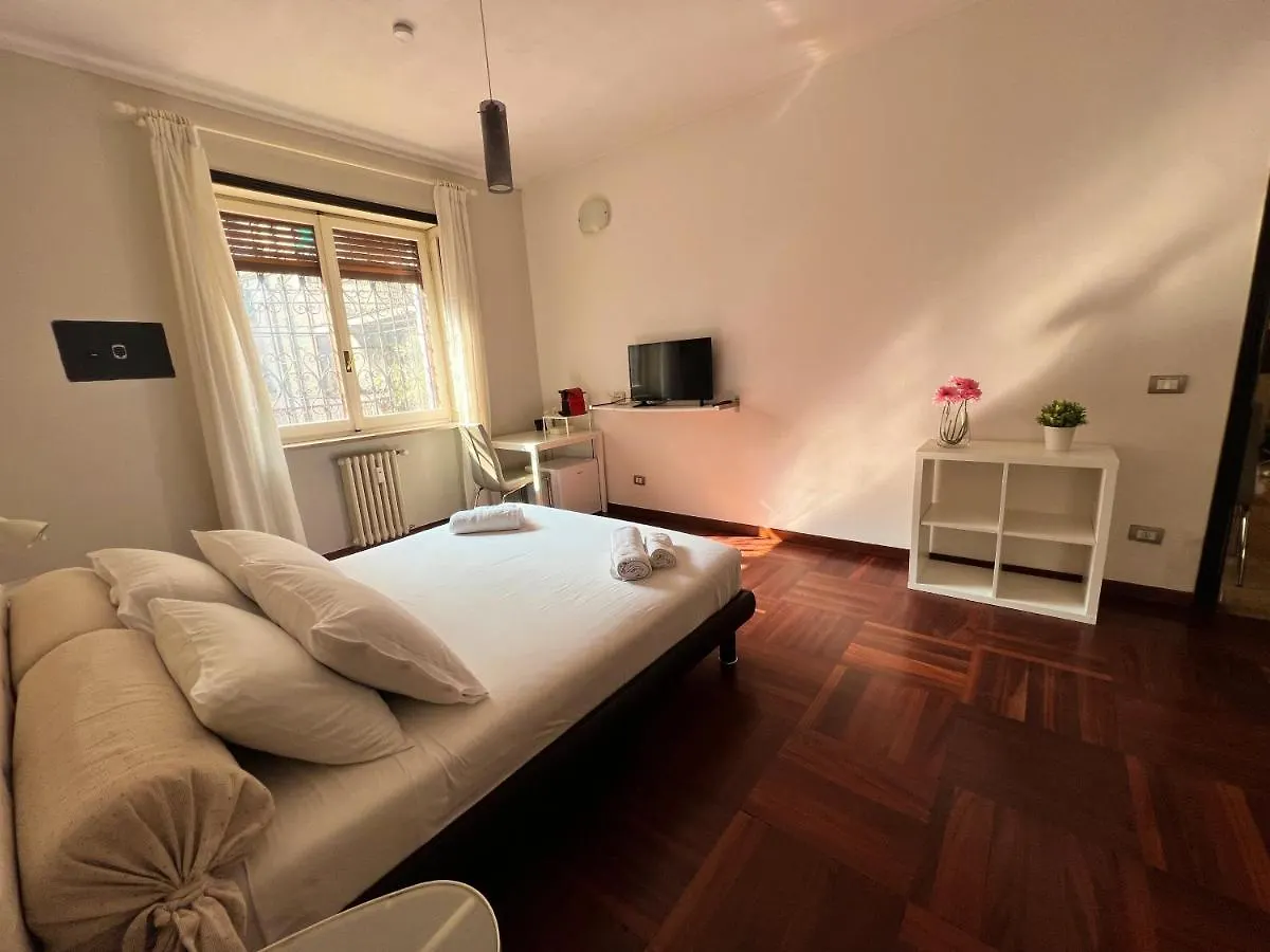 Appartme Guest House Seveso 40 Milan 0*,